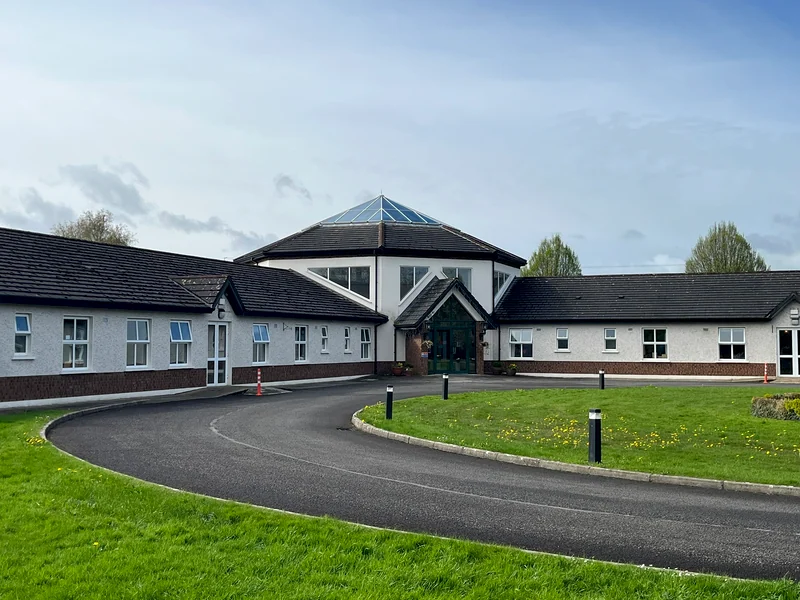 Front approach and driveway at Rivervale Nursing Home